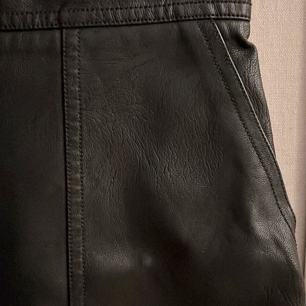 French Black snap front faux leather skirt XS - Picture 2 of 15